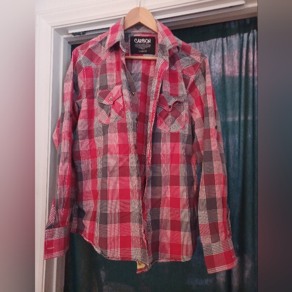 Mens size Large long sleeve button up